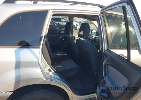 2004 Toyota Rav4 from USA, damaged, VIN JTEHD20V946021037